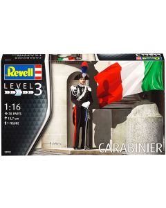 Figurine CARABINIER Italien 1/16 - Revell 02802